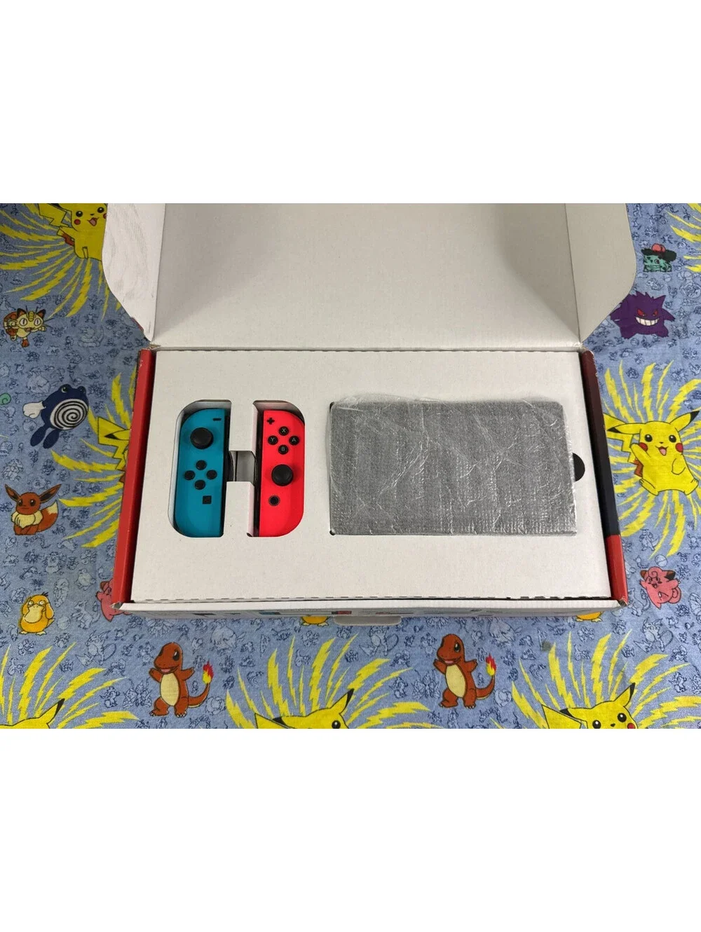 Nintendo Switch HAC-001 Console Neon Blue/Red Joy-Con, Complete Set In Box